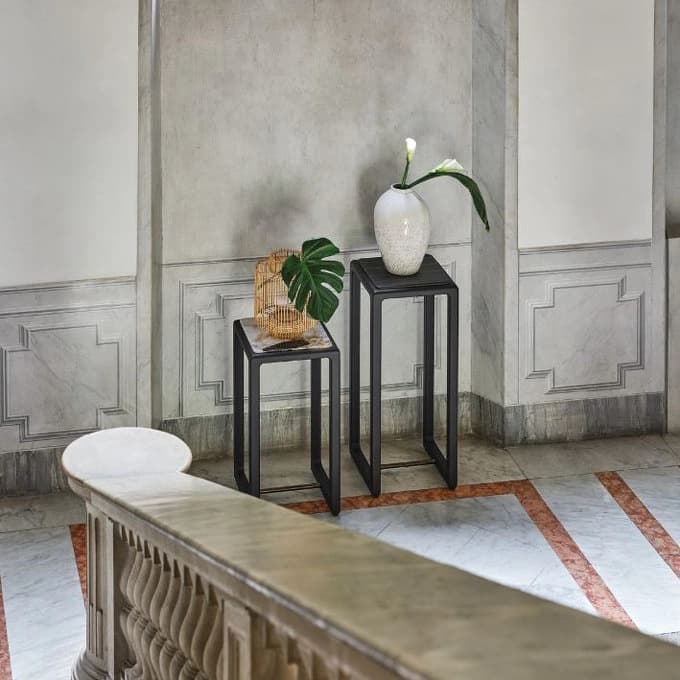 Приставной столик Exedra